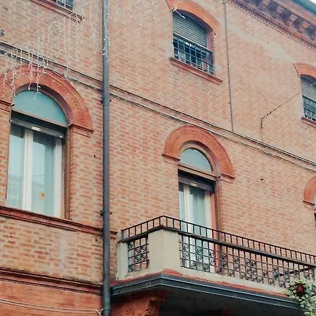 Palazzo Spada - Attico Con Terrazza Vista Fiume In Centro アパート コディゴーロ