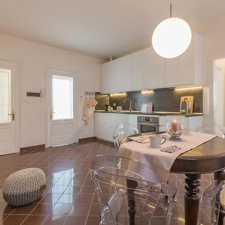 Appartement Palazzo Spada - Attico Con Terrazza Vista Fiume In Centro Codigoro